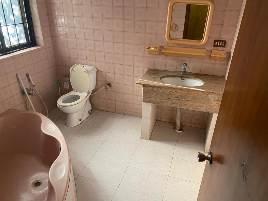 Imperial Guest House Islamabad Zewnętrze zdjęcie
