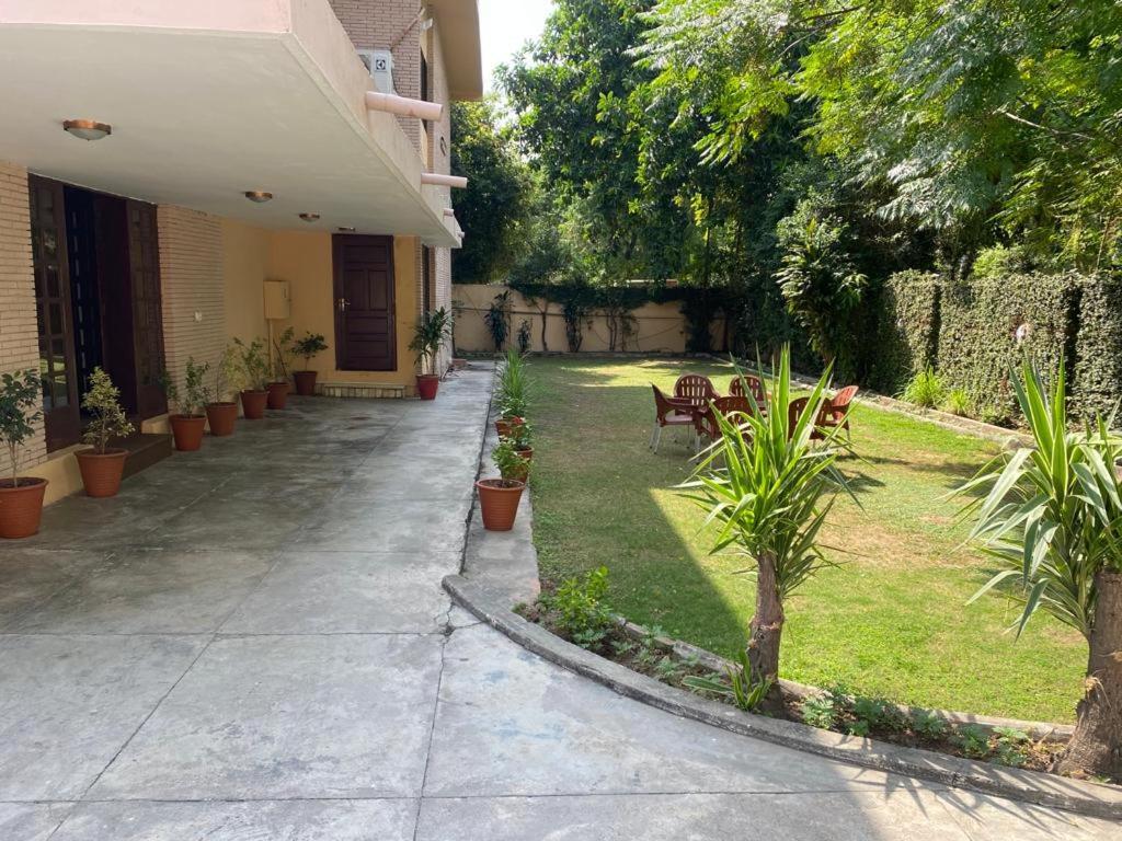 Imperial Guest House Islamabad Zewnętrze zdjęcie