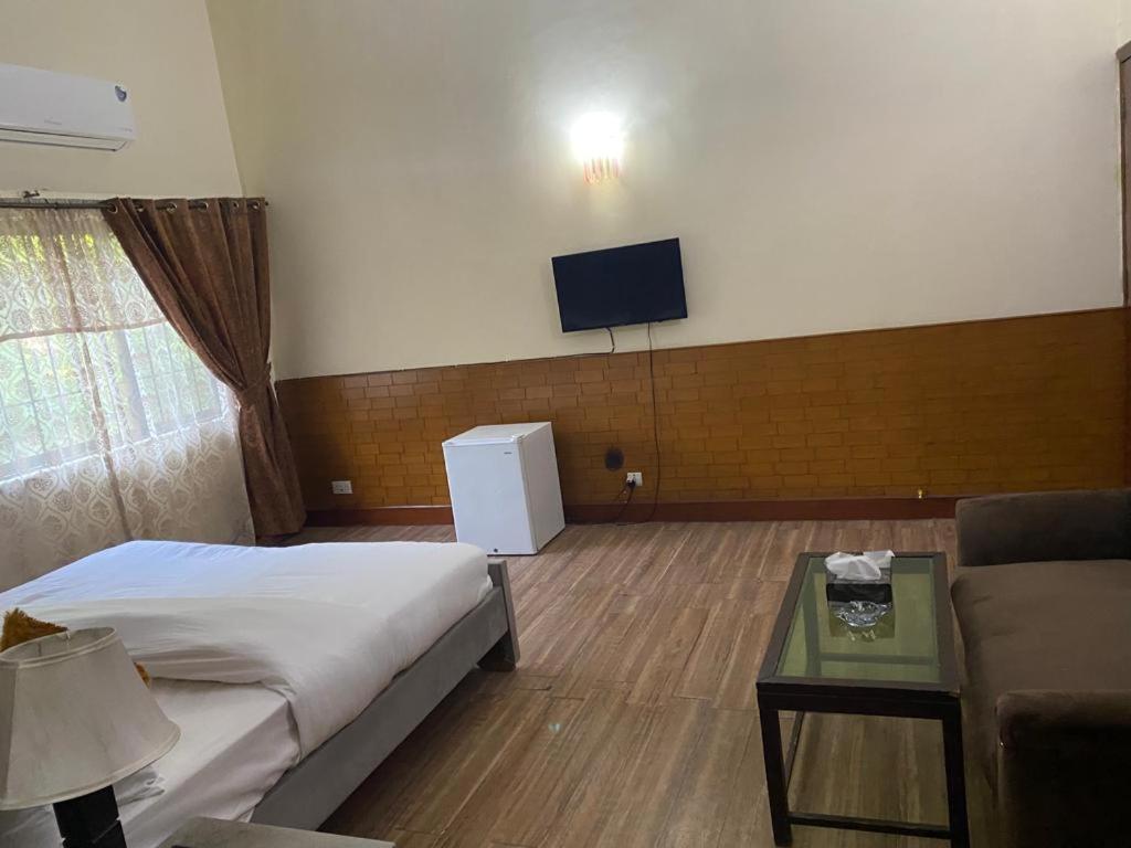Imperial Guest House Islamabad Zewnętrze zdjęcie