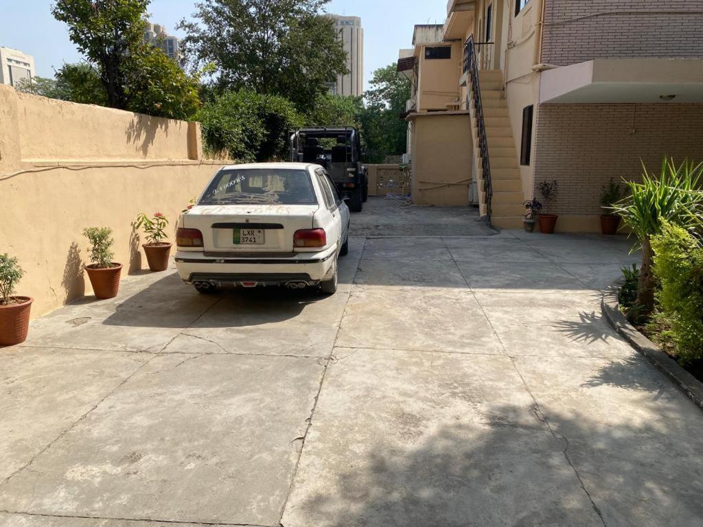 Imperial Guest House Islamabad Zewnętrze zdjęcie